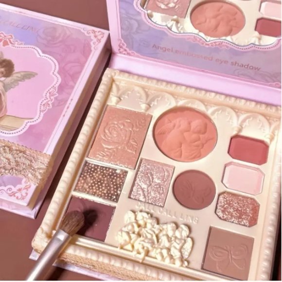 10-Color Anime Eyeshadow Palette with Mirror, Shimmer Glitter,Blush &Highlighter - Picture 2 of 4